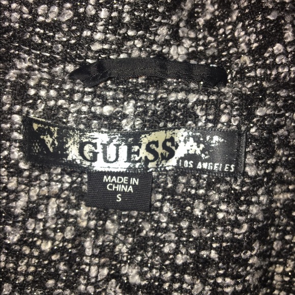 Guess cool blazer ✂️soon✂️Open for trade or offers - Picture 7 of 8